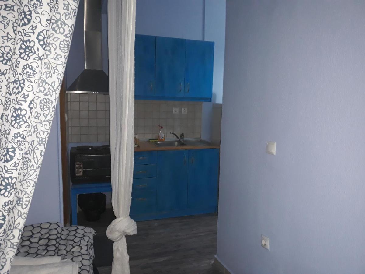 Romantically allured studio next to the center Salonicco Esterno foto