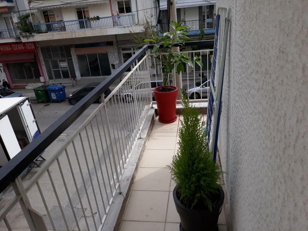 Romantically allured studio next to the center Salonicco Esterno foto